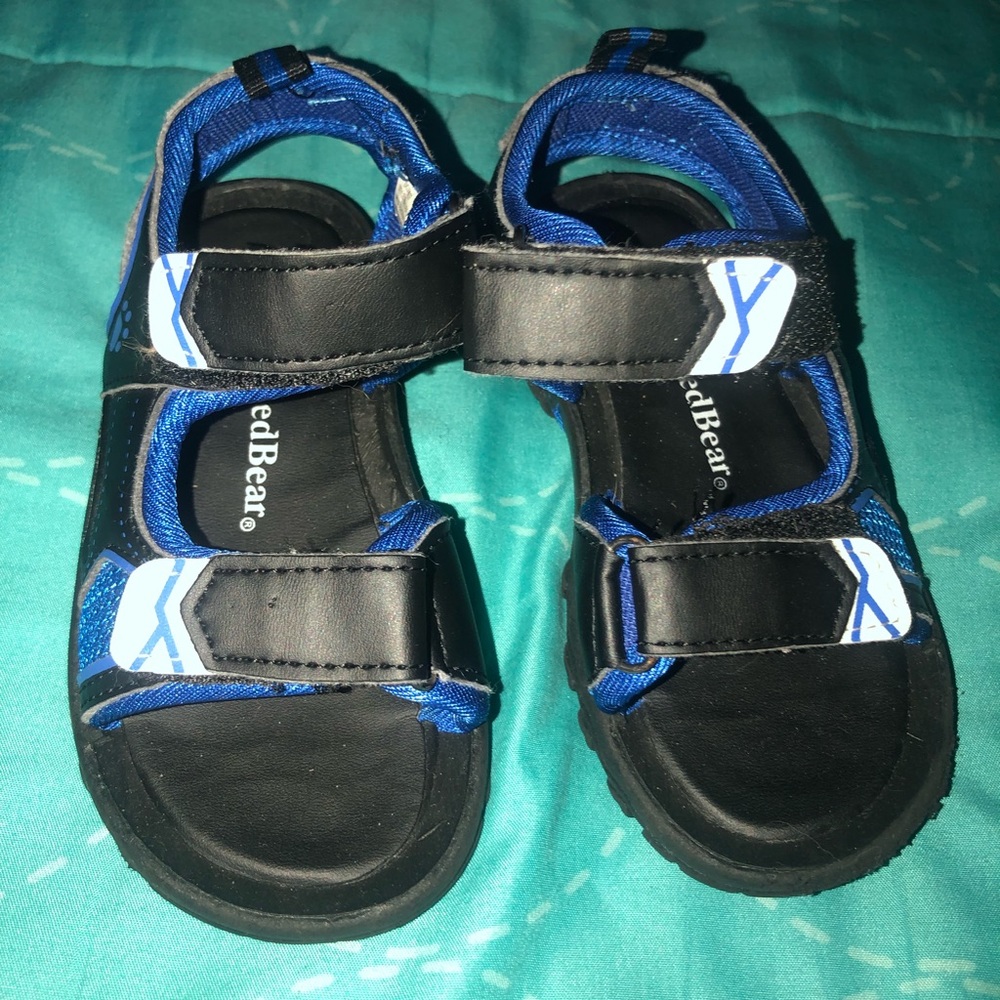 Kids shoe bundle 2 piece